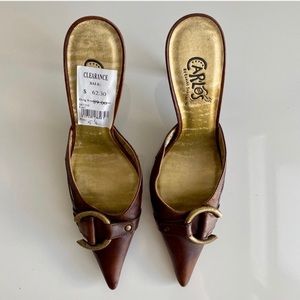 NWT Carlos Santana Brown Pointy Toe Mules